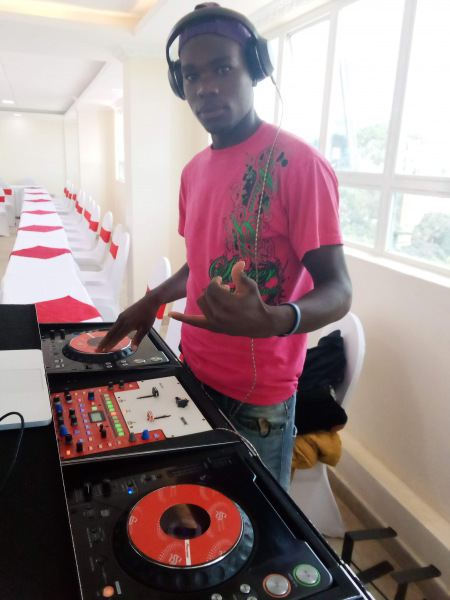 Mike the deejay